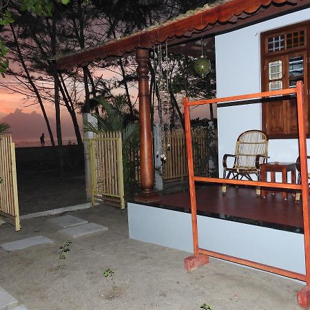 Alleppey Beach Garden Alappuzha Exteriör bild