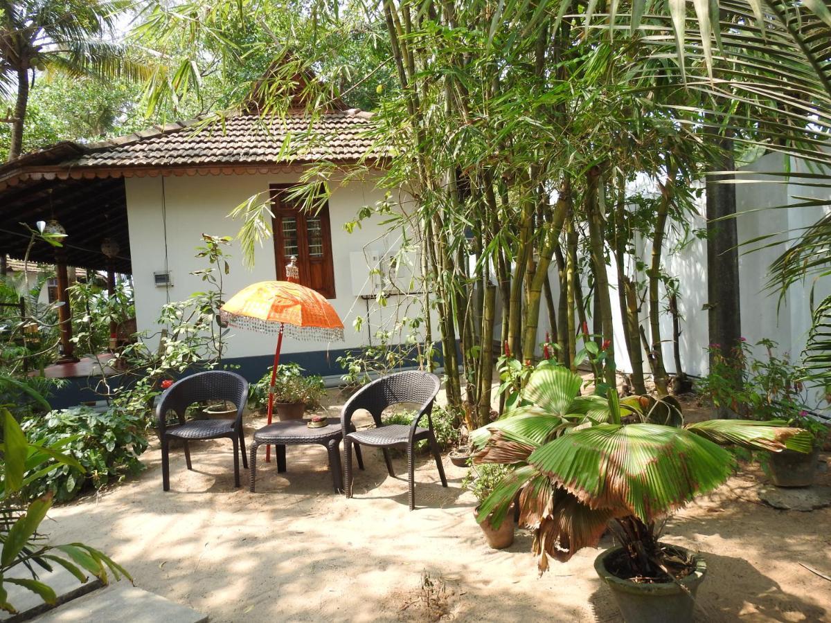 Alleppey Beach Garden Alappuzha Exteriör bild