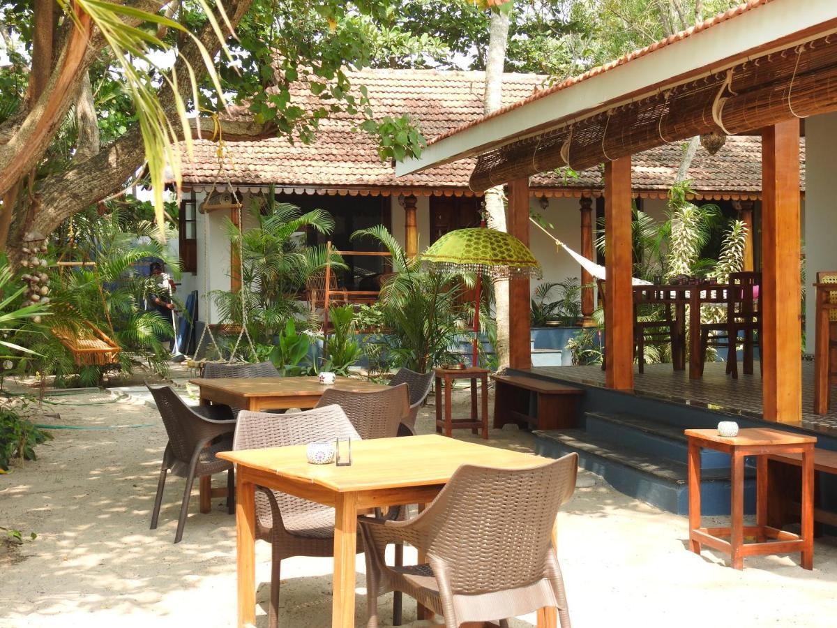 Alleppey Beach Garden Alappuzha Exteriör bild