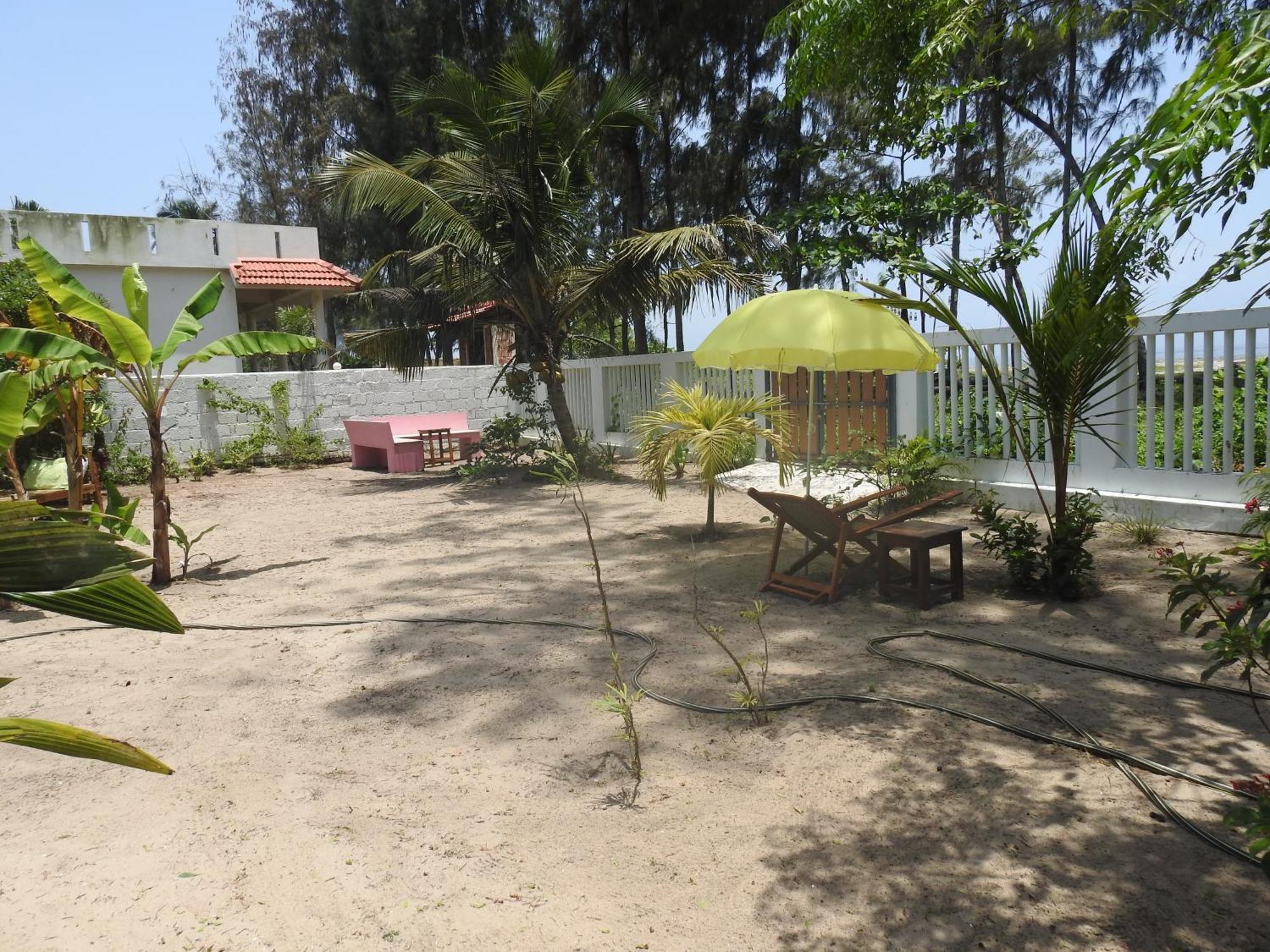 Alleppey Beach Garden Alappuzha Exteriör bild
